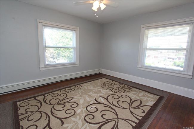 2ND-FL - 65 W Windsor Pkwy, Condo with 2 bedrooms, 1 bathrooms and null parking in Oceanside NY | Image 4