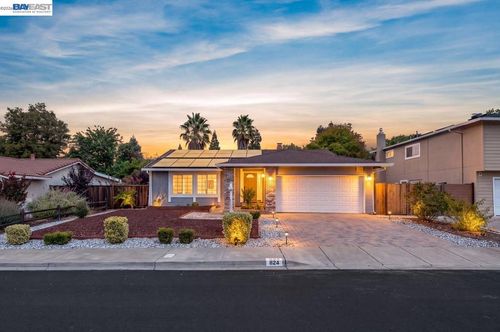 824 Sylvaner Dr, Pleasanton, CA, 94566-6959 | Card Image