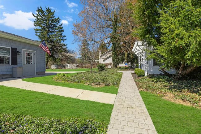 3945 Tuscarawas Rd, House other with 3 bedrooms, 3 bathrooms and 4 parking in Brighton Twp PA | Image 30