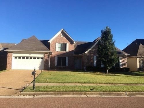 10486 Juneau Way, Collierville, TN, 38017-1968 | Card Image
