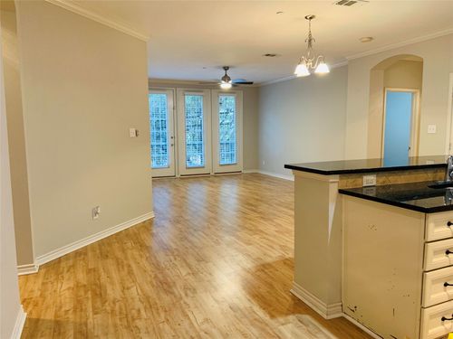 apt-3204-1020 Texas St, Fort Worth, TX, 76102-4590 | Card Image