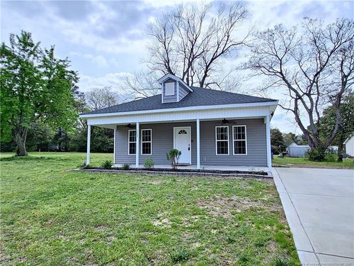 1111 Barden St, Clinton, NC, 28328-2708 | Card Image