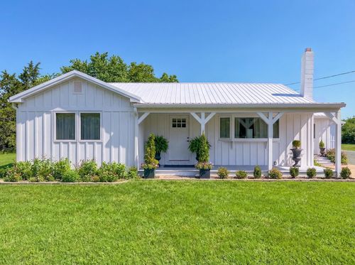 569 New England Rd, Cape May, NJ, 08204-4114 | Card Image