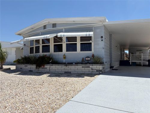 6821 American Way, BRADENTON, FL, 34207 | Card Image