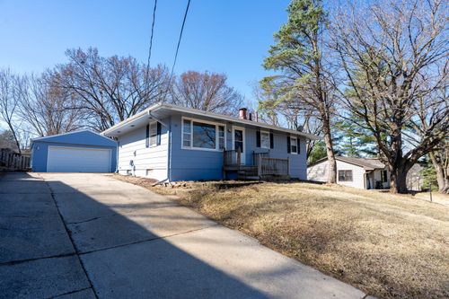 4563 Fairview Dr, Pleasant Hill, IA, 50327-1728 | Card Image