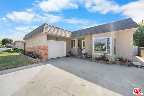 821 Kornblum Ave, Torrance, CA, 90503-5109 | Card Image