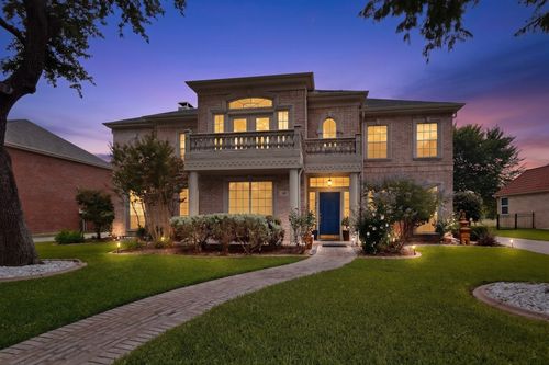712 Water Oak Dr, Plano, TX, 75025-3208 | Card Image