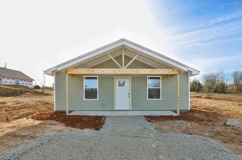 7868 Blockade Vlg, Seligman, MO, 65745-7501 | Card Image