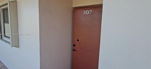 apt-307-10207 Sunrise Lakes Blvd, Sunrise, FL, 33322-2067 | Card Image