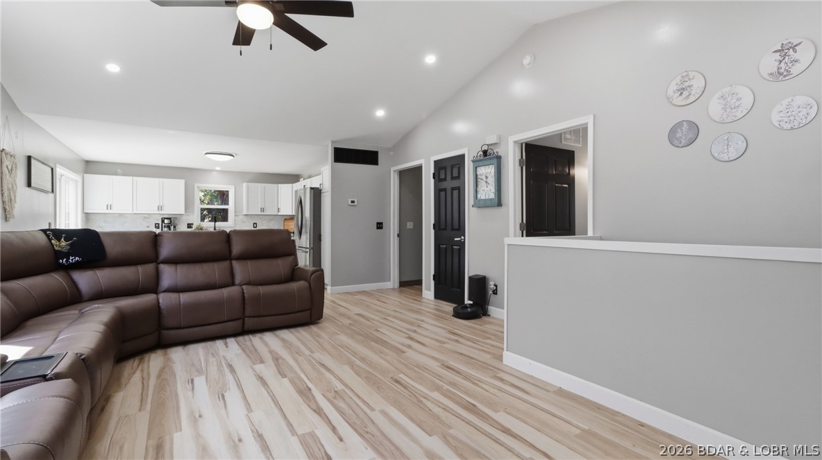 Residential in Eldon 4