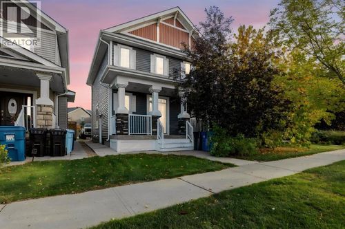 343 Blackburn Dr, House with 5 bedrooms, 4 bathrooms and 2 parking in Fort Mcmurray AB | Card Image