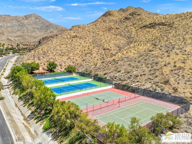 3708 E Bogert Trl, Condo with 2 bedrooms, 3 bathrooms and 2 parking in Palm Springs CA | Image 8