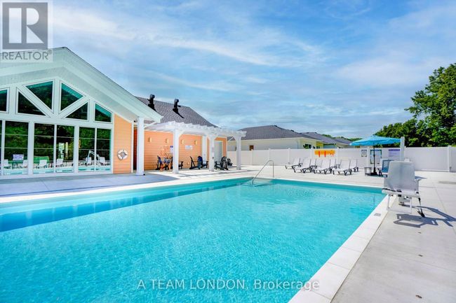 212 - 100 The Promenade, Condo with 2 bedrooms, 2 bathrooms and 2 parking in Port Stanley ON | Image 32