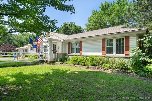 800 N Highway 10, Gore, OK, 74435-5029 | Card Image