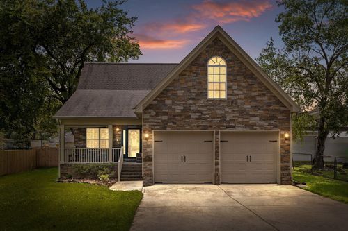 106 Mcclatchy Aly, Chickamauga, GA, 30707-2363 | Card Image