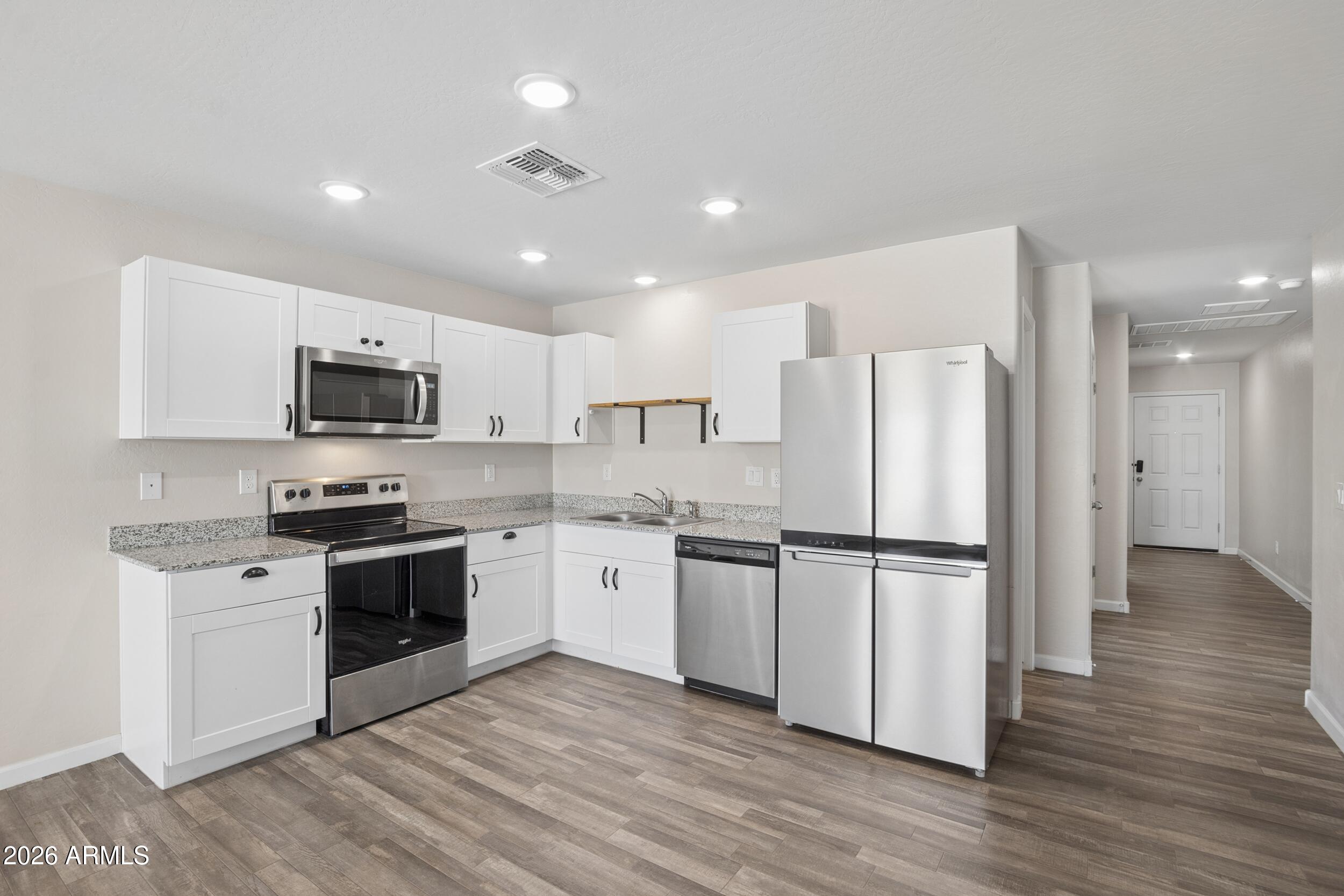 Residential in Wittmann 4