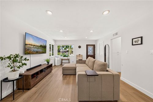 10809 Archway Dr, Whittier, CA, 90604 | Card Image