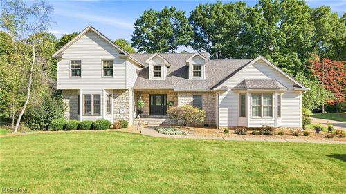 30 White Oak Court, Canfield, OH, 44406 | Card Image