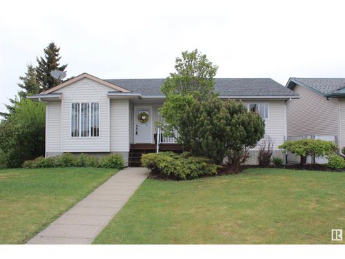 5316 53 Ave, Mundare, AB, T0B3H0 | Card Image