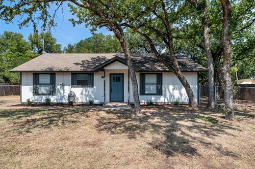 3014 Inwood Trl, Granbury, TX, 76048-3749 | Card Image