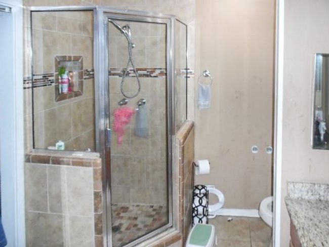 10411 Overview Dr, House other with 3 bedrooms, 2 bathrooms and 2 parking in Sugar Land TX | Image 6