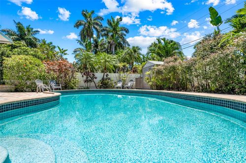 922 N 13th Ter, Hollywood, FL, 33019-3112 | Card Image