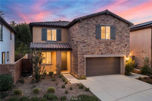 3950 Satsuma Ln, Corona, CA, 92883-3190 | Card Image