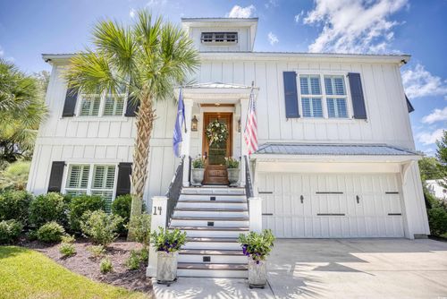 14 Flaggpoint Ln, Murrells Inlet, SC, 29576-6477 | Card Image
