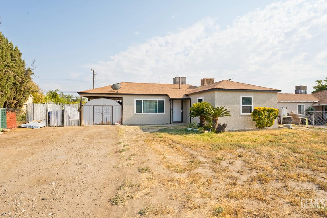 Lexington Ave, Bakersfield, CA 93306