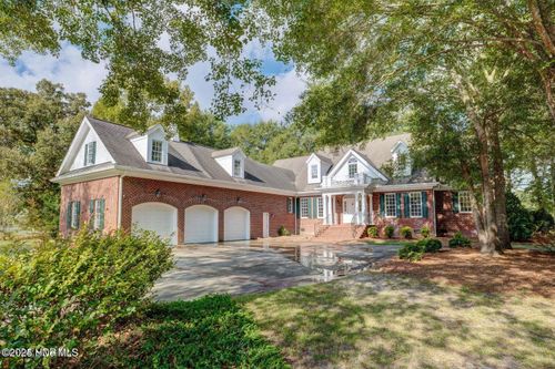 140 River Woods Dr, Wallace, NC, 28466-2388 | Card Image