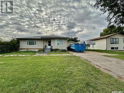 302 4 Ave, House other with 2 bedrooms, 1 bathrooms and null parking in Aberdeen SK | Image 1