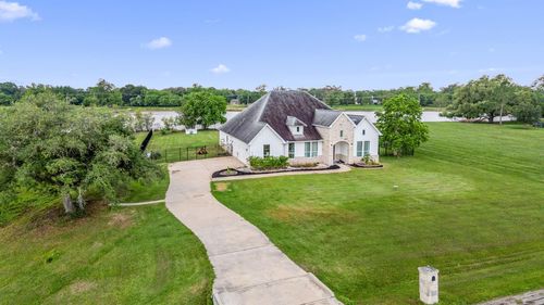 203 Cavalry Trail Dr, Rosharon, TX, 77583-8086 | Card Image