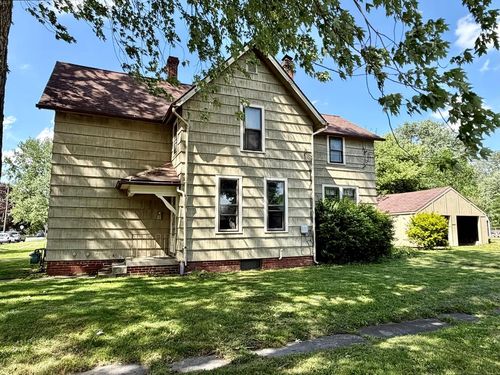 624 &1/2 Prospect St, Bucyrus, OH, 44820 | Card Image