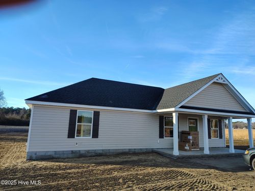 4 Gates Bank Rd, Gates, NC, 27937-9734 | Card Image