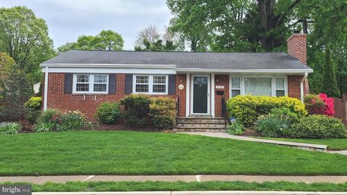 6086 9th Rd N, ARLINGTON, VA, 22205-1633 | Card Image