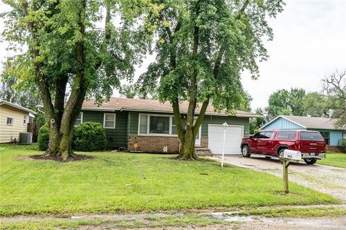 1415 Velma Dr, Coffeyville, KS, 67337-1313 | Card Image