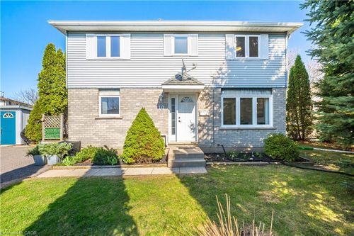 10 Ristau Cres, Kitchener, ON, N2E3A8 | Card Image
