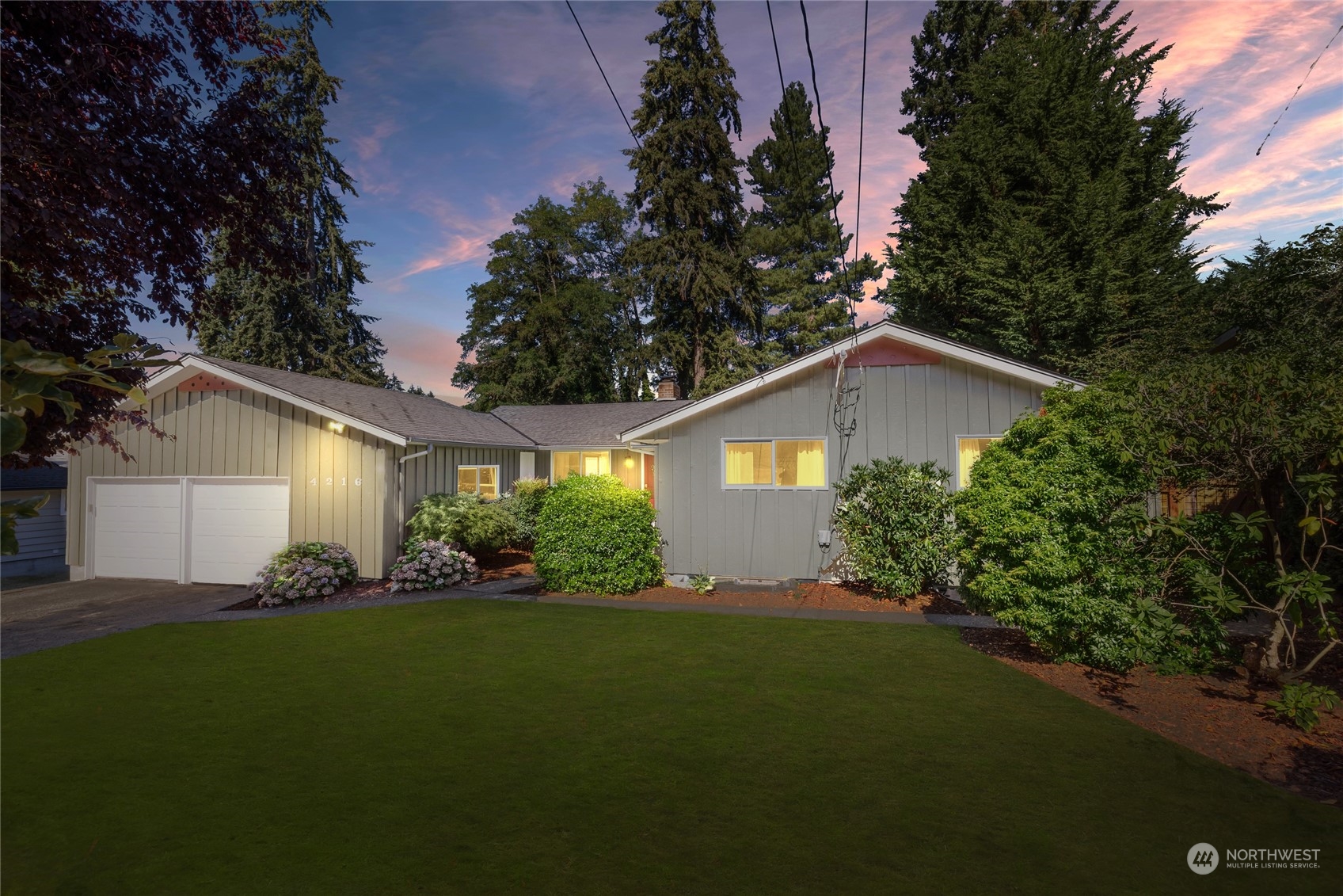 Robin Rd, University Place, WA 98466