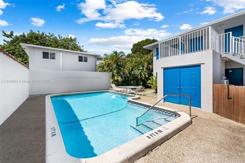 apt-7-1417 Ne 26th Dr, Wilton Manors, FL, 33334-4341 | Card Image