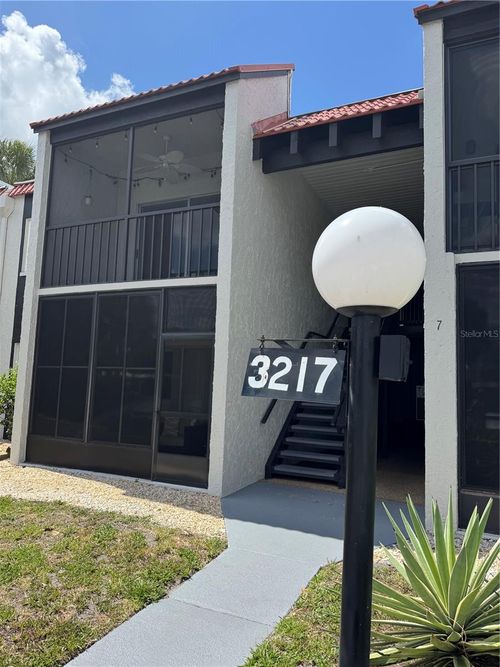 202-3217 Beneva Rd, SARASOTA, FL, 34232-4538 | Card Image