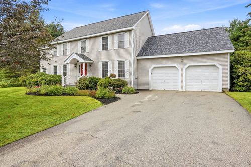 14 Sweet William Cir, Nashua, NH, 03062-3032 | Card Image