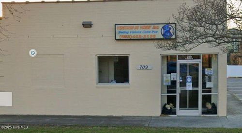 709 N Broad St, Edenton, NC, 27932-1430 | Card Image