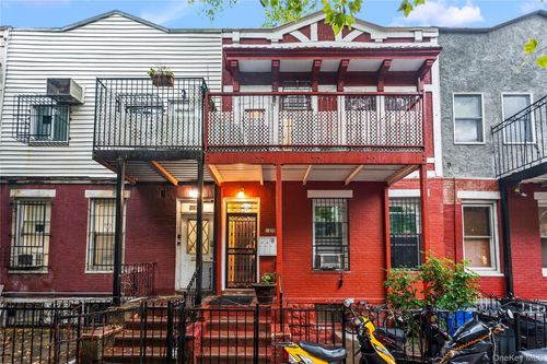 1439 43rd St, Brooklyn, NY, 11219-1641 | Card Image