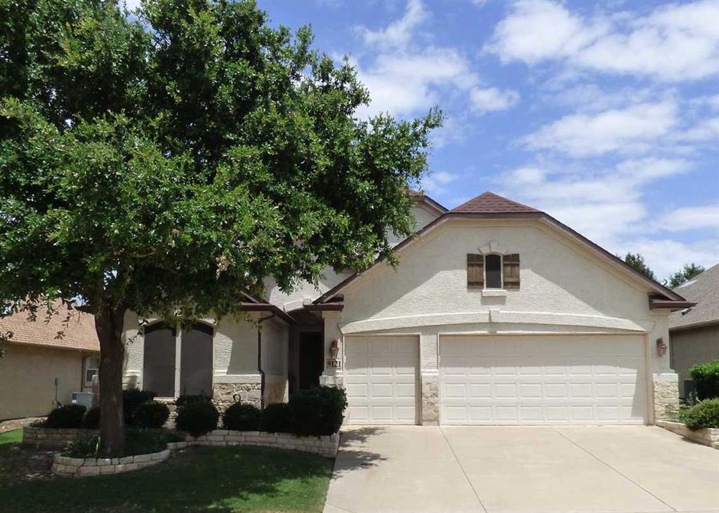 Starwood Ln, Denton, TX 76207
