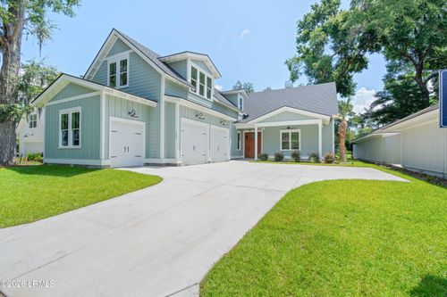 665 S Reeve Rd, Saint Helena Island, SC, 29920-3037 | Card Image