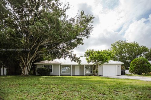 274 Sw Bridgeport Dr, Port St. Lucie, FL, 34953-7111 | Card Image