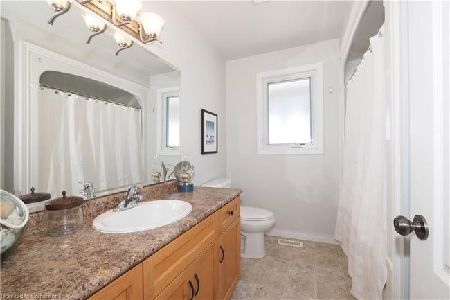 15 Treeview Dr, House other with 6 bedrooms, 4 bathrooms and 4 parking in Saint Jacobs ON | Image 34