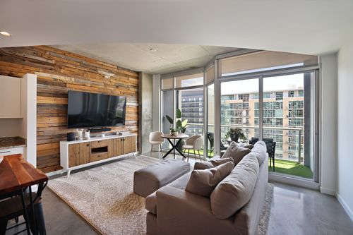1706-600 12th Ave S, Nashville, TN, 37203-6634 | Card Image
