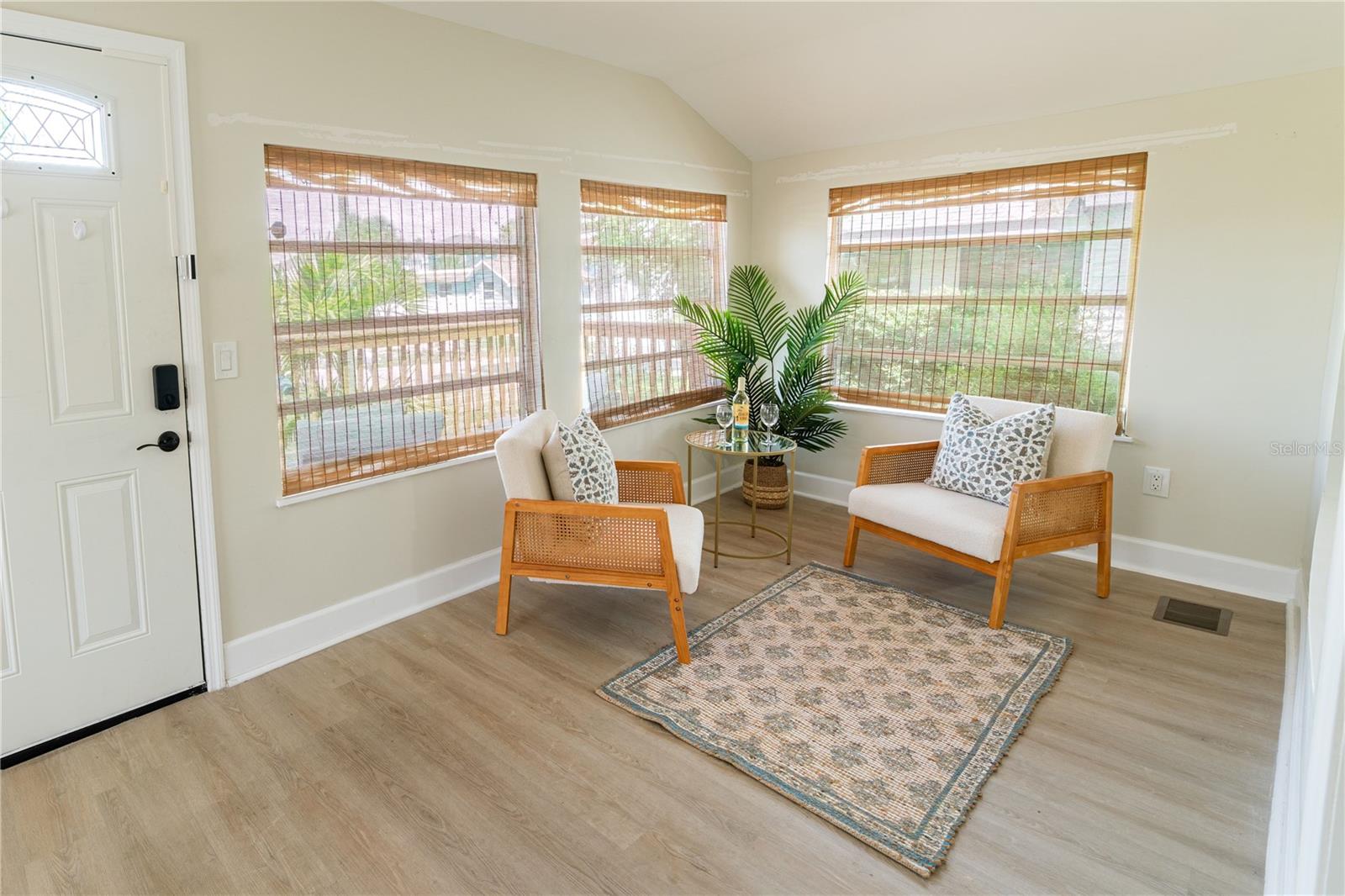 Residential in MADEIRA BEACH 5