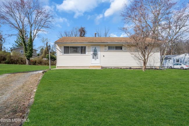 32 Dawn Cypress Ln, House other with 3 bedrooms, 1 bathrooms and null parking in Jackson NJ | Image 5